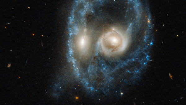 Collision de deux galaxies du système Arp-Medore 2026-424 - Sputnik Afrique