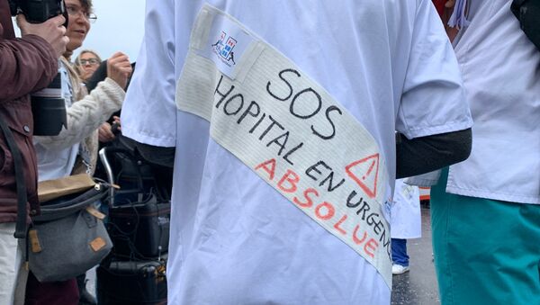 Mobilisation des hospitaliers pour alerter sur la situation de l'hôpital public, 29 octobre 2019 - Sputnik Afrique