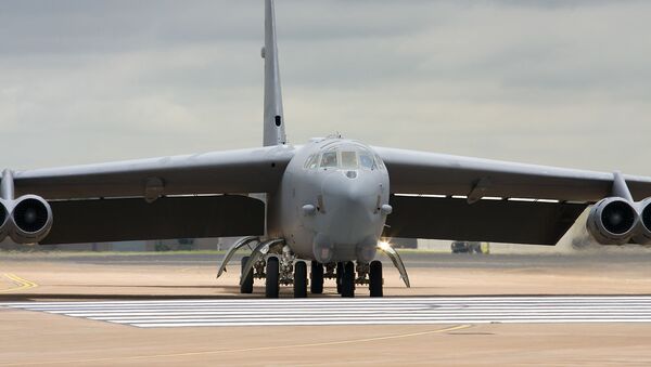 Un B-52H à la base aérienne de Fairford (archive photo) - Sputnik Afrique