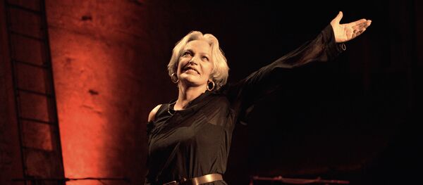 la chanteuse Marie Laforêt  - Sputnik Afrique