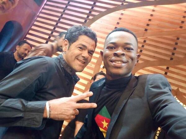 Ulrich Takam, jeune prodige de l’humour, star de la websérie au Cameroun - Sputnik Afrique