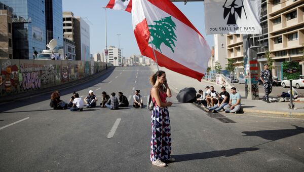 Les manifestations de rue contre le pouvoir au Liban  - Sputnik Afrique