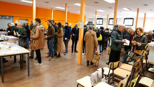 Les électeurs lors des élections législatives en Espagne le 10 novembre 2019 (image d'illustration) - Sputnik Afrique