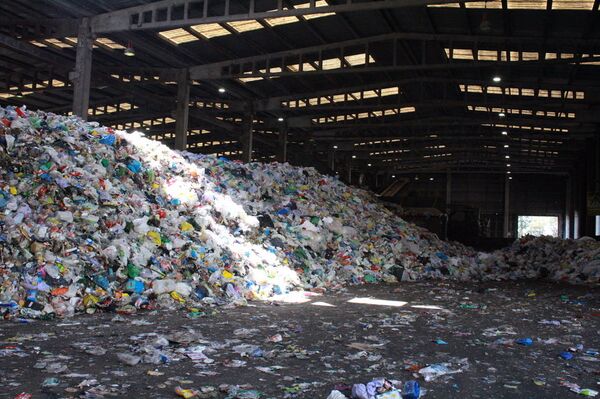 Le mensonge du recyclage des déchets en Espagne Le mensonge du recyclage des déchets en Espagne - Sputnik Afrique