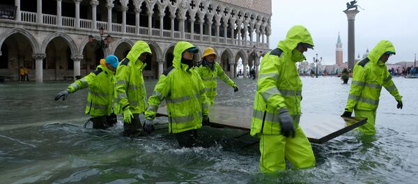 Venise disparaît-elle sous l’eau?
Venise disparaît-elle sous l’eau?
- Sputnik Afrique