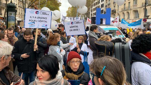 Manifestation des personnels hospitaliers à Paris, 14 novembre 2019 - Sputnik Afrique
