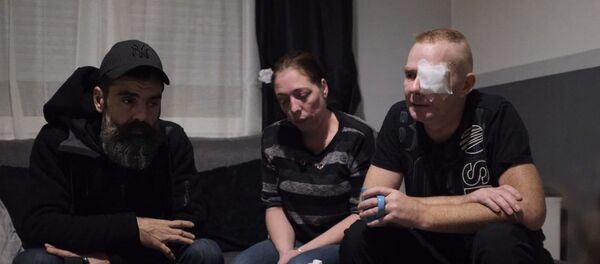 Rencontre avec «les éborgnés de Macron» - Sputnik Afrique