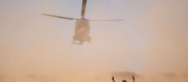 Atterrissage d'un hélicoptère de la Force Barkhane à Ndaki. - Sputnik Afrique