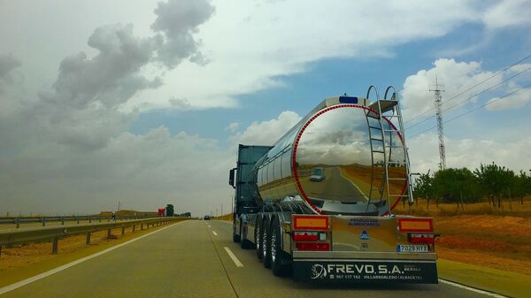 Un camion-citerne - Sputnik Afrique