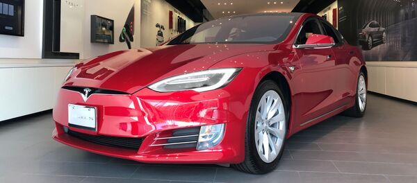 Tesla Model S - Sputnik Afrique