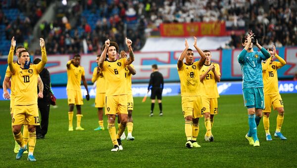 L'équipe de Belgique remercie les supporters lors d'un match de qualification pour l'Euro 2020 à Saint-Pétersbourg - Sputnik Afrique