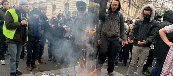 Manifestation contre la réforme des retraites à Paris, 5 décembre 2019 - Sputnik Afrique