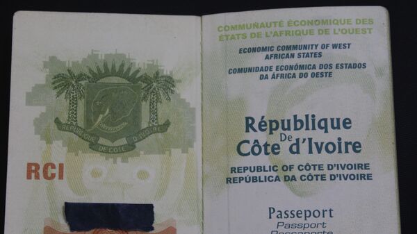 Un passeport de la République de Côte d'Ivoire. - Sputnik Afrique