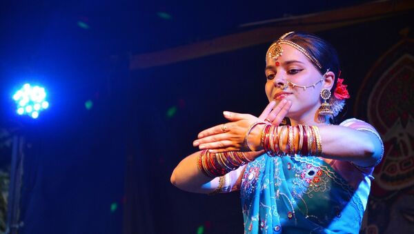 Une danseuse indienne - Sputnik Afrique