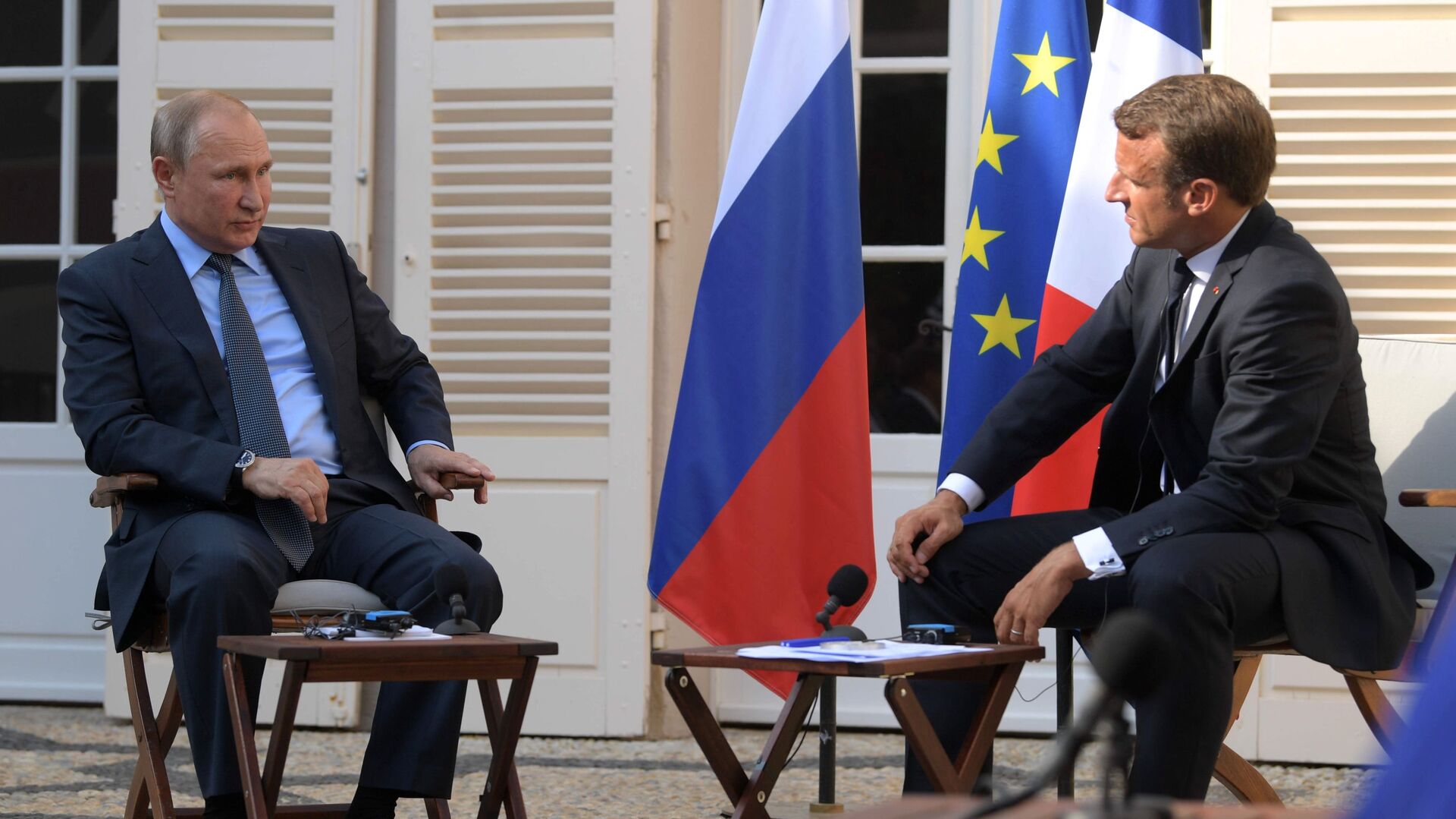 Vladimir Poutine et Emmanuel Macron au fort de Bregançon (19 août 2019) - Sputnik Afrique, 1920, 05.05.2021