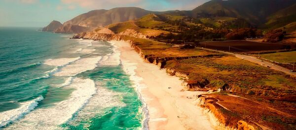 Une plage de Californie - Sputnik Afrique