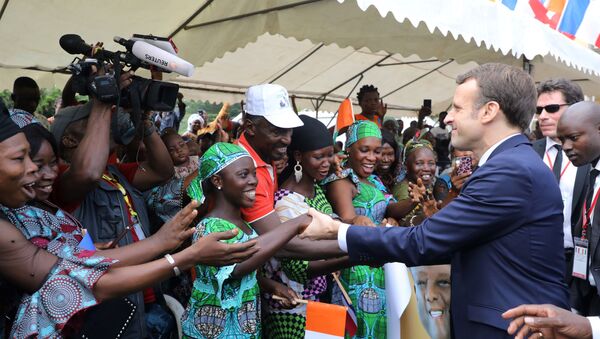 Emmanuel Macron en visite en Côte d'Ivoire - Sputnik Afrique