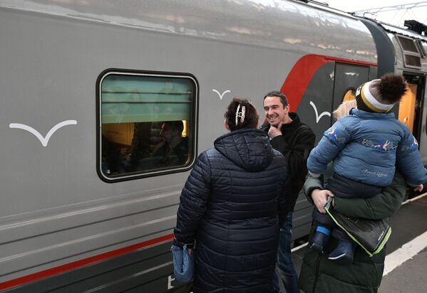 Vladimir Poutine a inauguré la partie ferroviaire du pont de Crimée
 - Sputnik Afrique