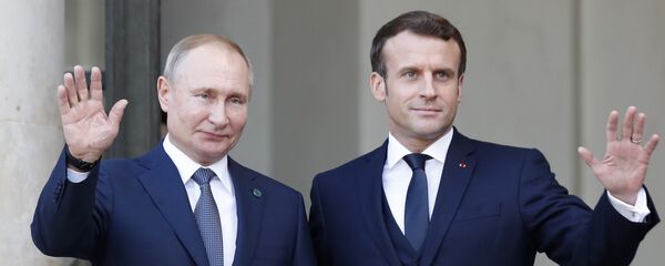 Vladimir Poutine et Emmanuel Macron - Sputnik Afrique