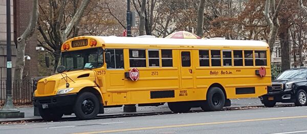 Bus scolaire Bus scolaire - Sputnik Afrique