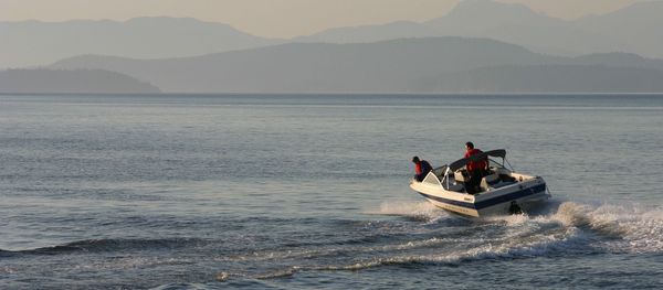 Un bateau de plaisance Un bateau de plaisance - Sputnik Afrique