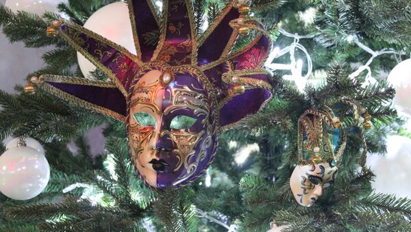 Buon Natale! La magie de Noël à l’italienne règne dans le centre de Moscou - Sputnik Afrique