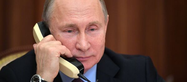 Vladimir Poutine lors d'un entretien téléphonique Vladimir Poutine lors d'un entretien téléphonique - Sputnik Afrique