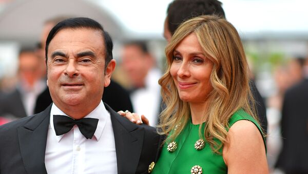 Carlos Ghosn et sa femme Carole  - Sputnik Afrique