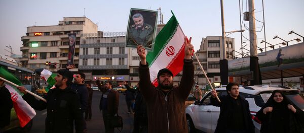 Des manifestants - Sputnik Afrique