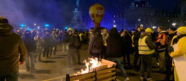38e journée de grève à Paris, le 11 janvier  - Sputnik Afrique