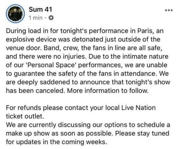 Sum 41 annule son concert à Paris après une explosion provoquée par les Gilets jaunes Sum 41 annule son concert à Paris après une explosion provoquée par les Gilets jaunes - Sputnik Afrique