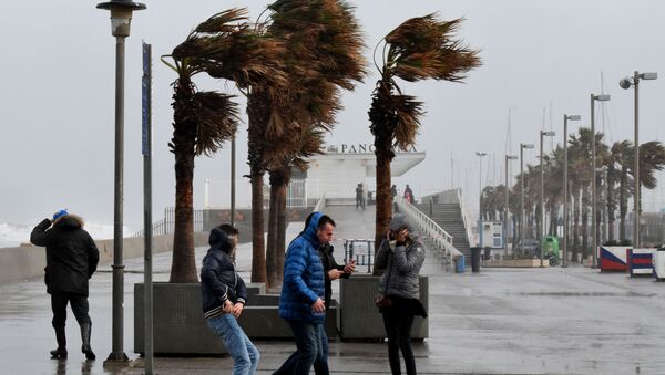 La puissante tempête Gloria s’abat sur l’Espagne et la France
 - Sputnik Afrique