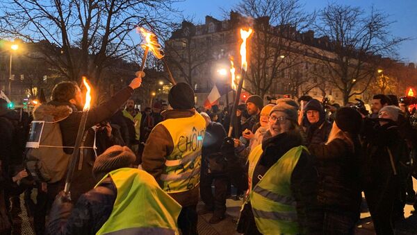 Marche aux flambeaux à Paris, le 23 janvier 2020 - Sputnik Afrique