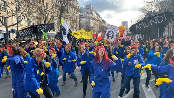 Manifestation intersyndicale contre la réforme des retraites à Paris, le 29 janvier - Sputnik Afrique