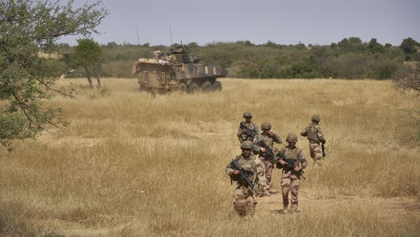 soldats français en patrouille au Mali//opération barkhane - Sputnik Afrique