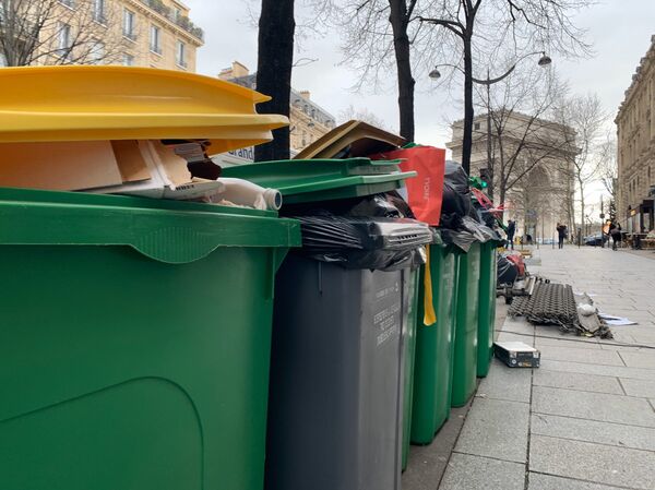 Grève des éboueurs: «On va mourir au travail» - Sputnik Afrique