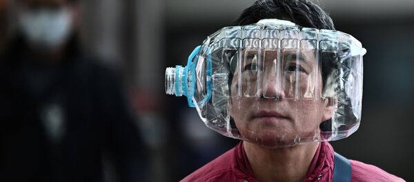 Pénurie de masques: manières originales de se protéger contre le coronavirus
 - Sputnik Afrique