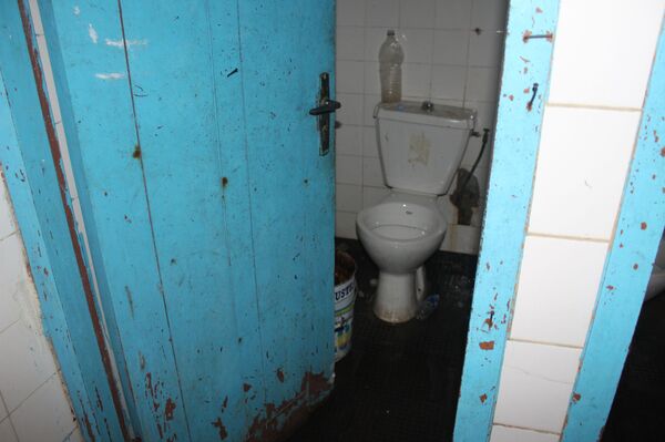 À l’École des beaux-arts d’Abidjan, derrière la féérie le malaise À l’École des beaux-arts d’Abidjan, derrière la féérie le malaise - Sputnik Afrique