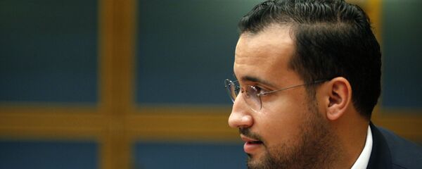  Alexandre Benalla - Sputnik Afrique