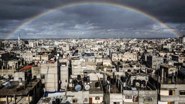 Радуга над городом Рафах, Секторе Газа - Sputnik Afrique