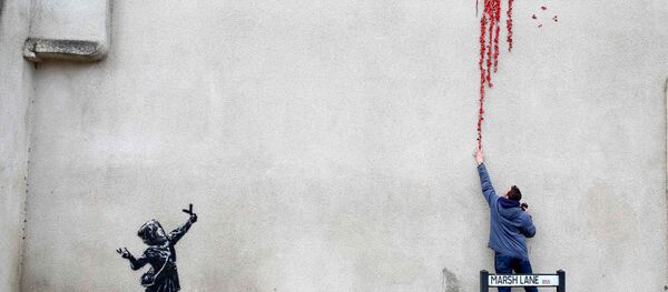 Un Banksy réalisé à Bristol pour la Saint-Valentin - Sputnik Afrique