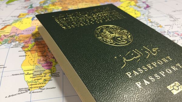Passeport algérien - Sputnik Afrique