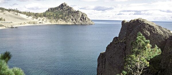 Le lac Baikal - Sputnik Afrique