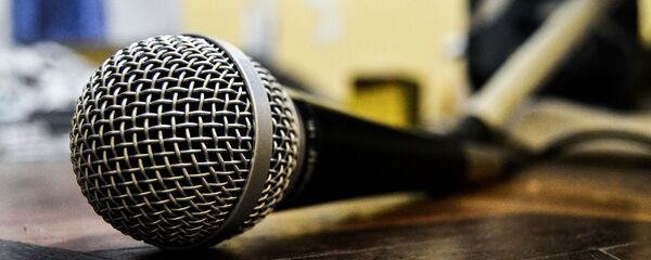 Un micro, photo d'illustration  - Sputnik Afrique