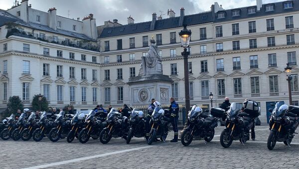 Des policiers dans les rues de Paris le 29 février 2020 - Sputnik Afrique