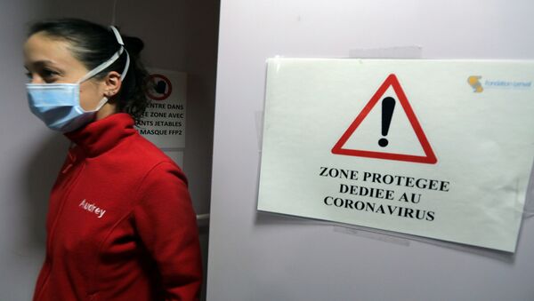 A sign reading Protected area dedicated to coronavirus is displayed at Lenval pediatric hospital in Nice, France, March 5, 2020.  - Sputnik Afrique