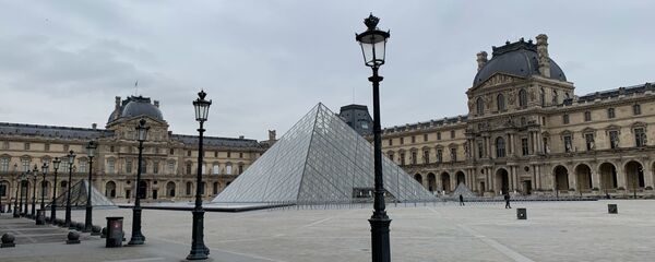 Le Louvre fermé en raison de l'épidémie de Covid-19 Le Louvre fermé en raison de l'épidémie de Covid-19 - Sputnik Afrique