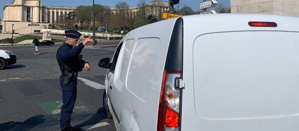 Les rues de Paris désertées lors de la troisième journée de confinement, 19 mars 2020 - Sputnik Afrique