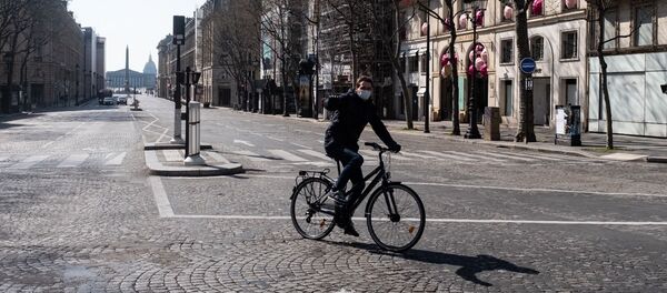 La ville de Paris lors de la troisième journée de confinement, 19 mars 2020  - Sputnik Afrique