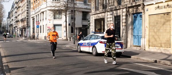La ville de Paris lors de la troisième journée de confinement, 19 mars 2020  - Sputnik Afrique